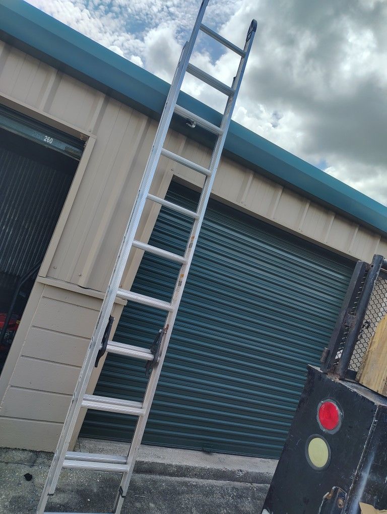 20 Ft Ladder For Sale 90 Takes It