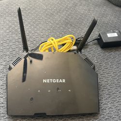 Netgear nighthawk Smart WiFi Router Ac1600