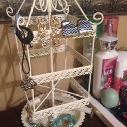 NEW JEWELRY AND SCARF HOLDERS