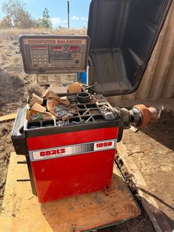 Coats 1050 Direct Drive Wheel Balancer
