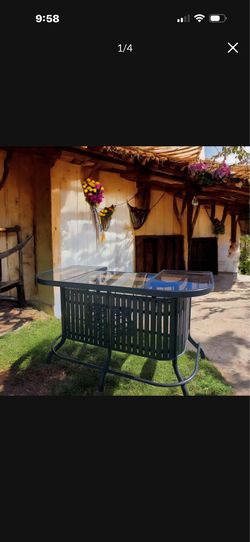 Outdoor Bar