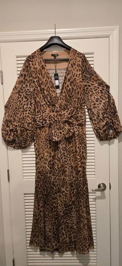 New Women's Leopard Print Maxi Dress - Size 1X