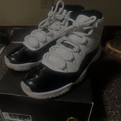 Jordan 11s Size 11M