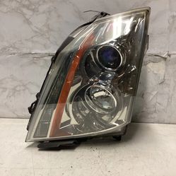 2008 2009 2010 2011 2012 2013 2014 CADILLAC CTS LEFT HEADLIGHT HALOGEN OEM USED