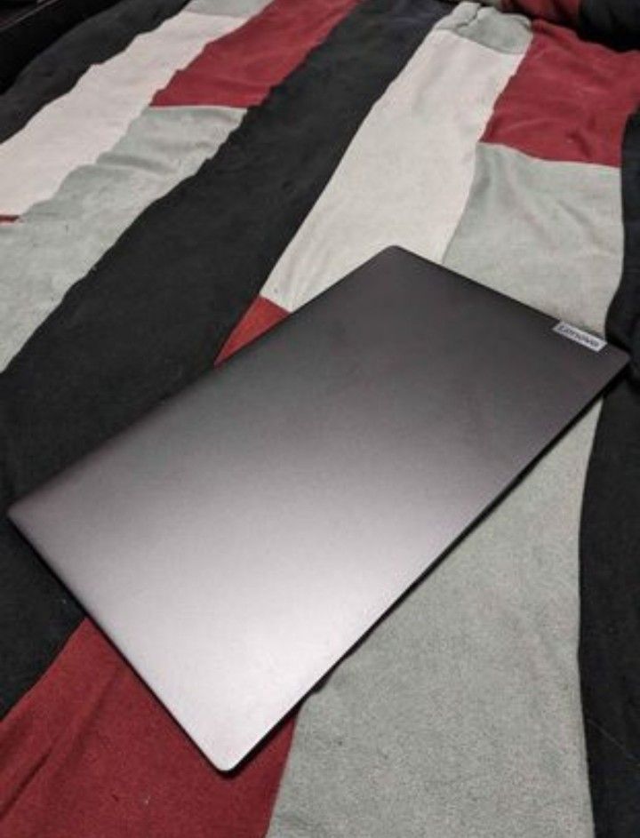 Lenovo Ideapad S940