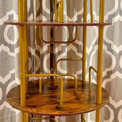 Rotating bookshelf, 4 Tier, 360 Degree Rotation. 