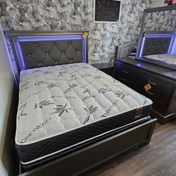 Super Deal 6 Pcs Bedroom Set Queen Matt Included $998
