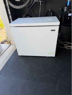 Magic Chef Freezer
