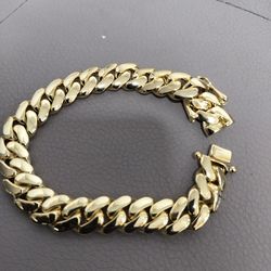 10k gold plated Miami Cuban bracelet