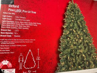 Oxford Pine LED Pre-Lit Christmas Tree 7.5ft