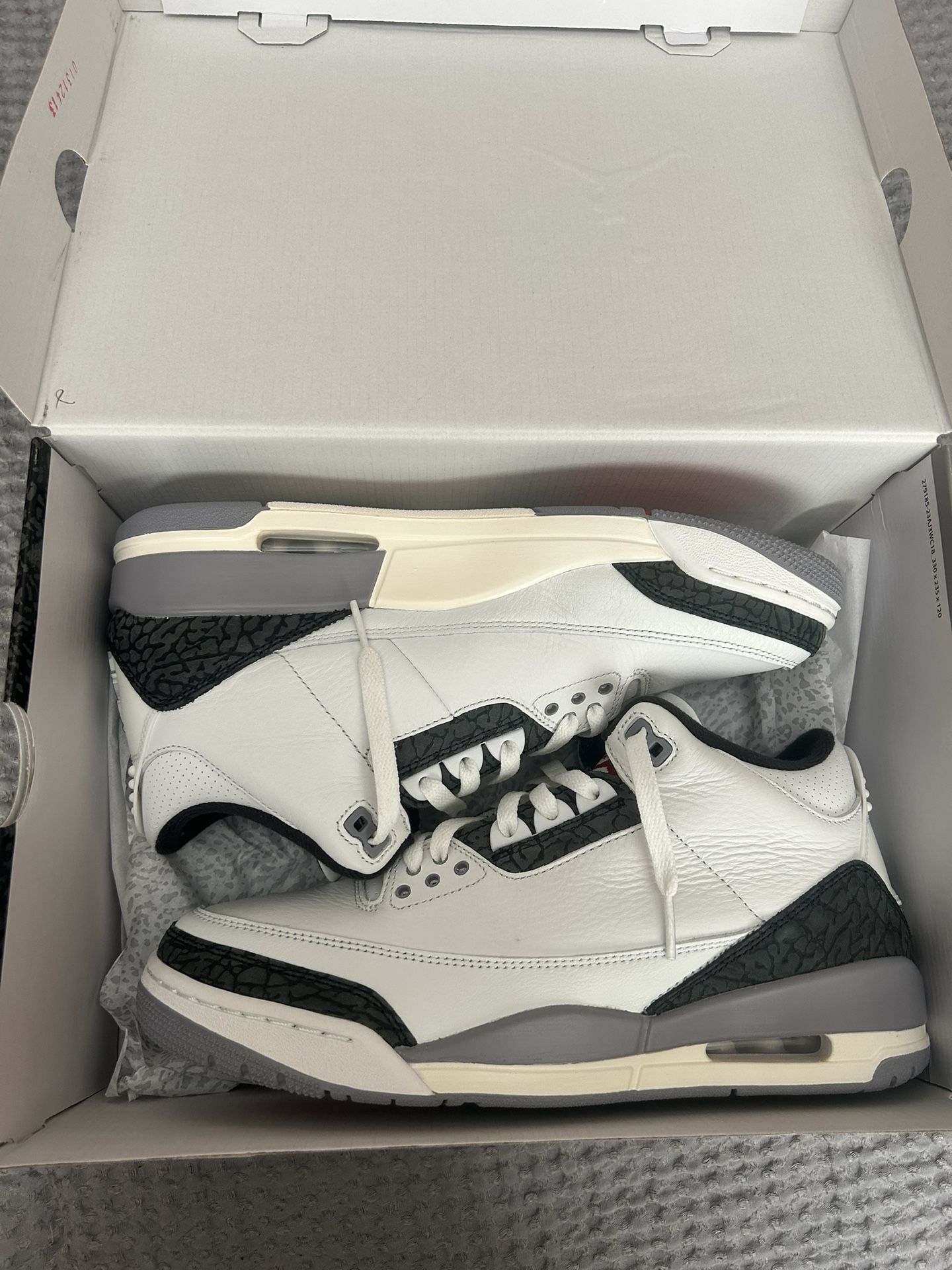 Brand New Grey Cement Air Jordan 3 Sz 10