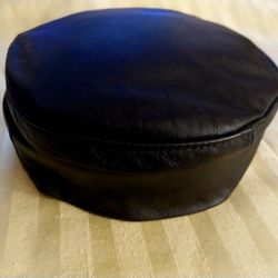 REDUCED - Classic Genuine Soft Leather Beret - BLACK