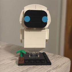 Eve LEGO BrickHeadz