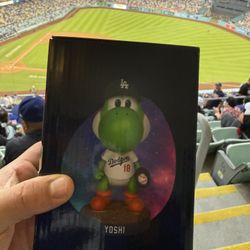 Yoshi Bobblehead 