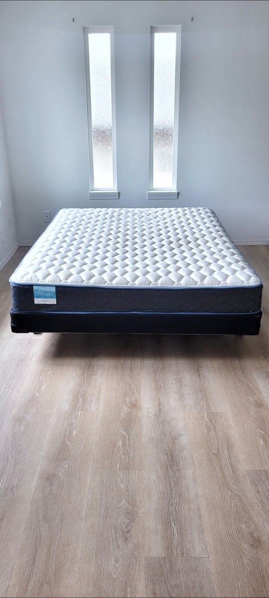 Newer Queen Sleepys Mattress, Sealy Boxspring and Metal Bed Frame