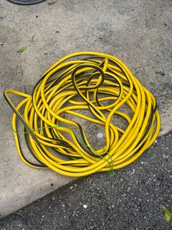 100 FT. Heavy-duty 10 Gauge Extension Cord (Yes it’s still available)