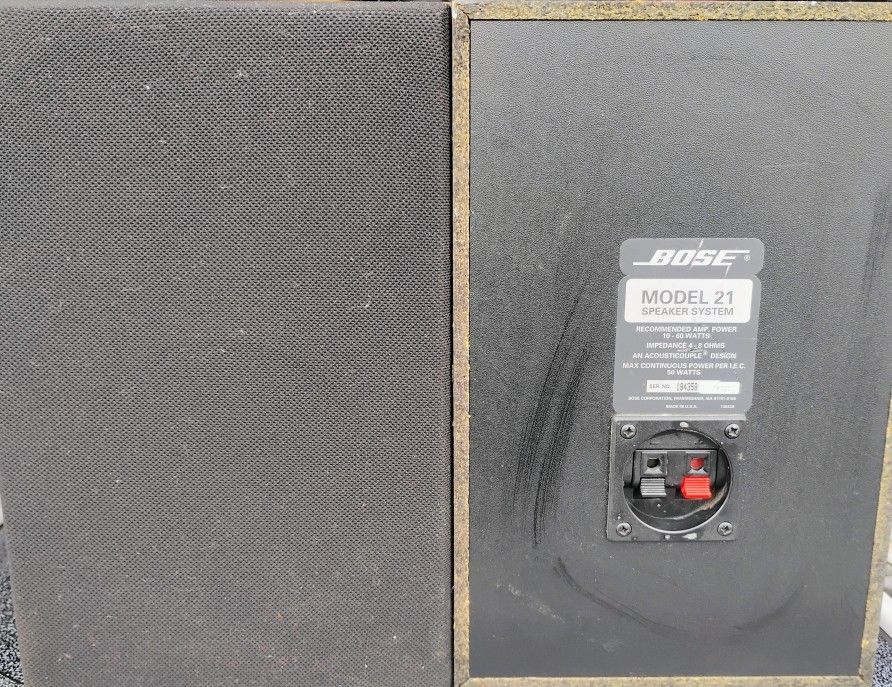 Bose Bookshelf Speakers