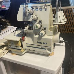 Babylock BL4-428 Serger Machine (Model 4-428)