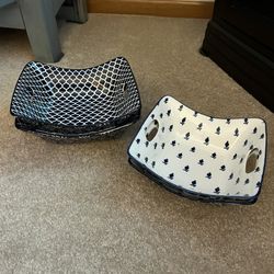 4 Porcelain Serving Dishes (royal blue and white )