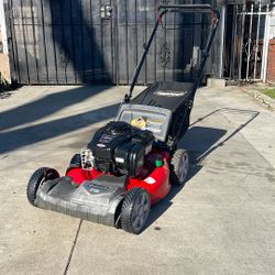 SNAPPER SELF PROPELLED LAWN MOWER