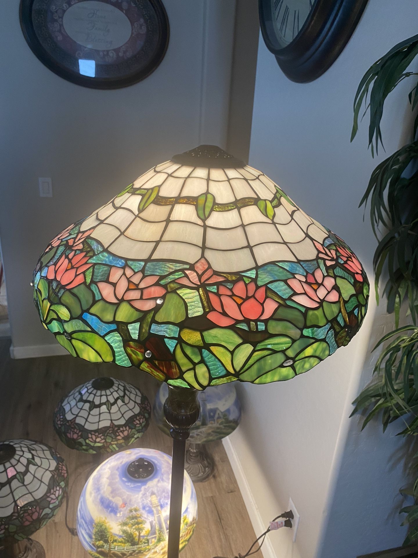 Selling Lamps for Sale in Avondale, AZ OfferUp