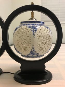 Chinese style desk lamp (2 pcs)