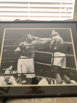 Muhammad Ali & Joe Frazier dual signed