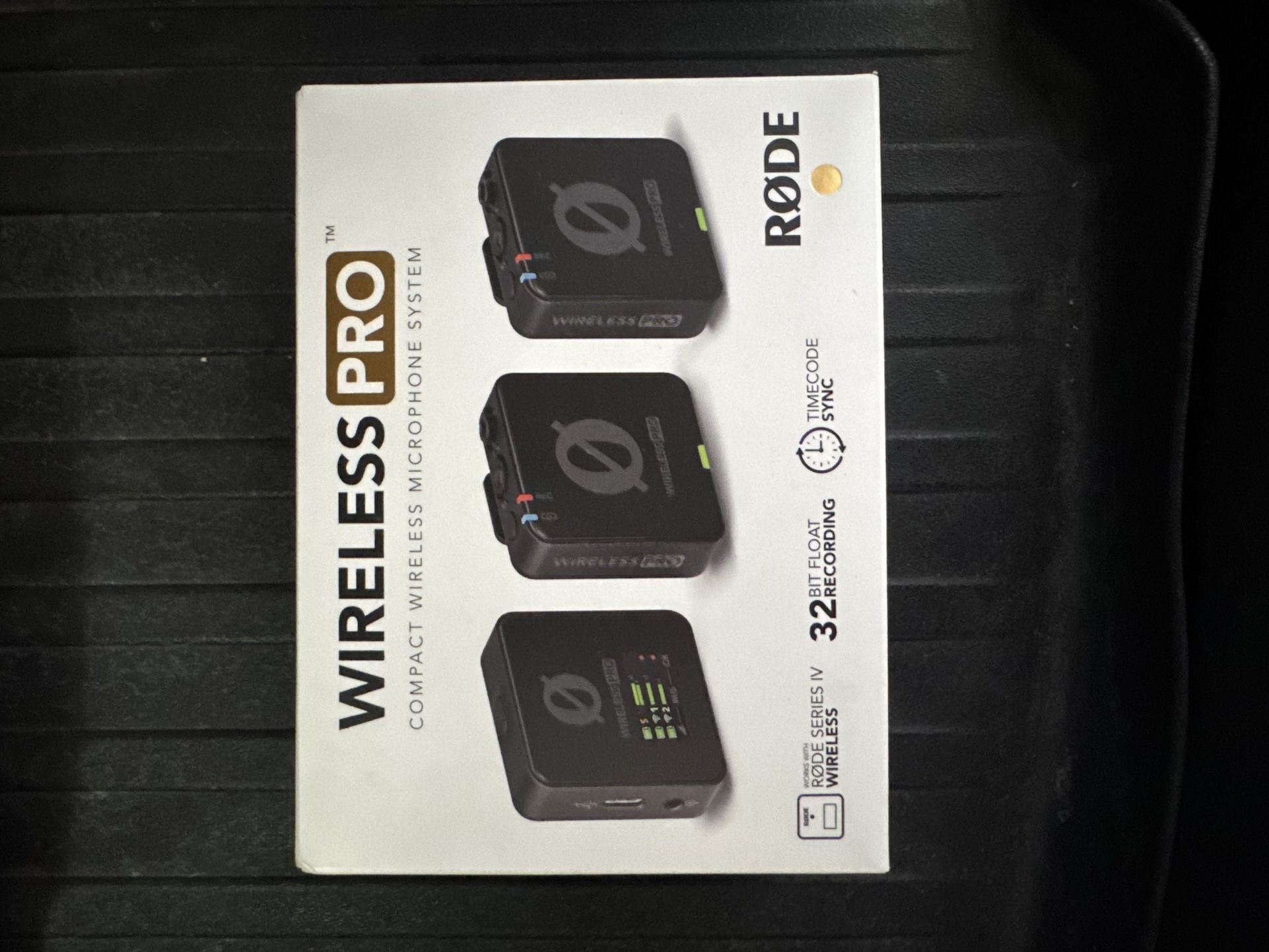 Wireless Pro Microphone System