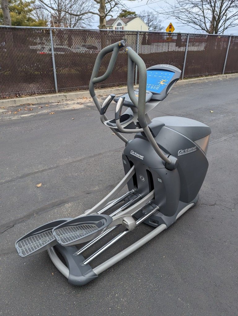 Octane Q47ce Elliptical