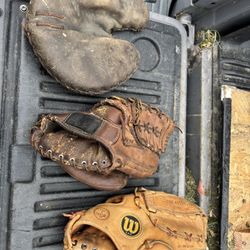 Vintage Baseball Gloves