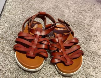 Toddler girl sandals