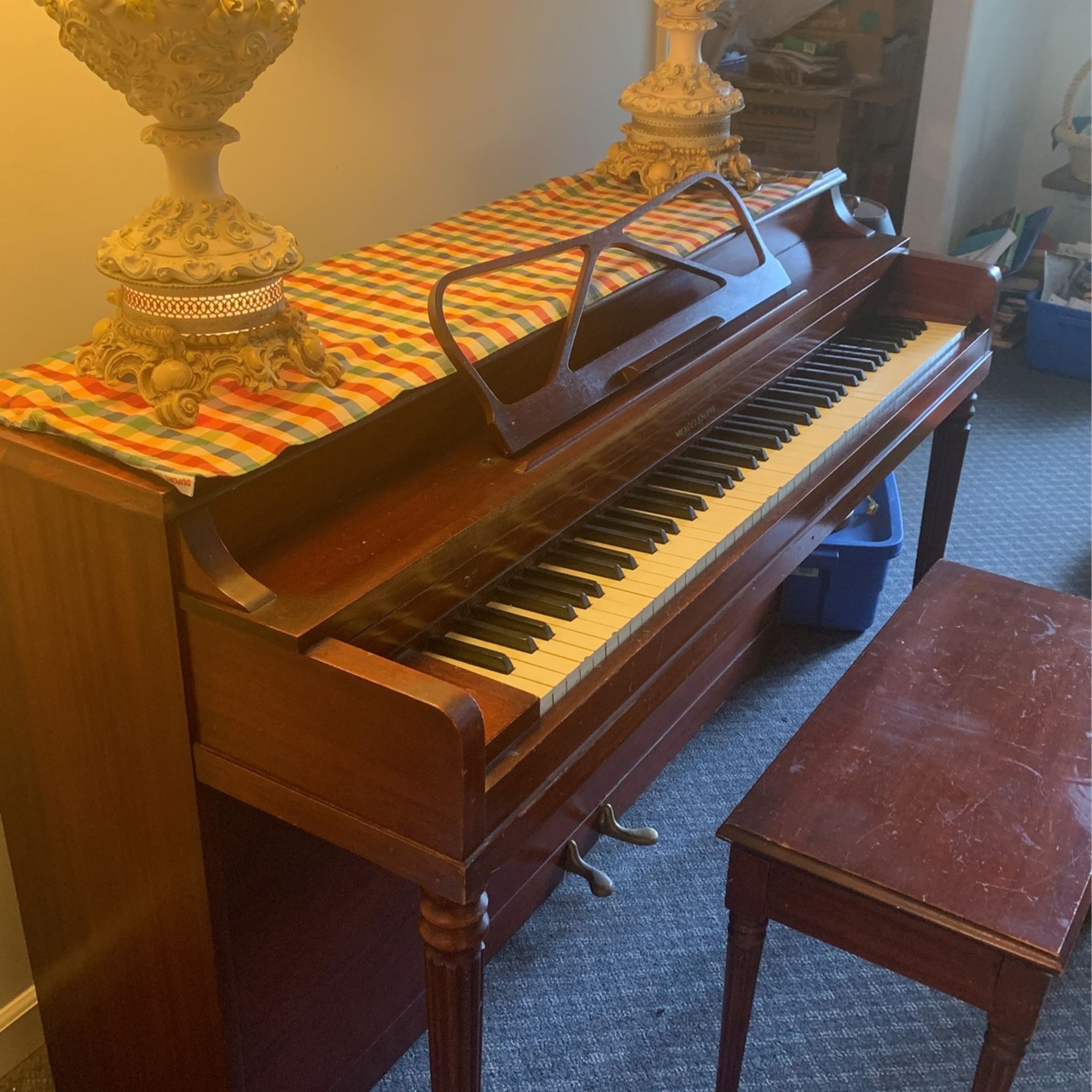 Excellent condition Mendelssohn Piano for Sale in Snellville, GA OfferUp