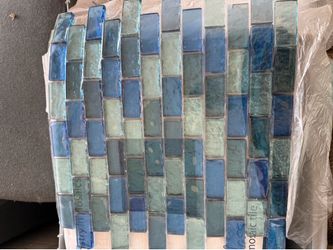 110 sq ft tile new. Never used