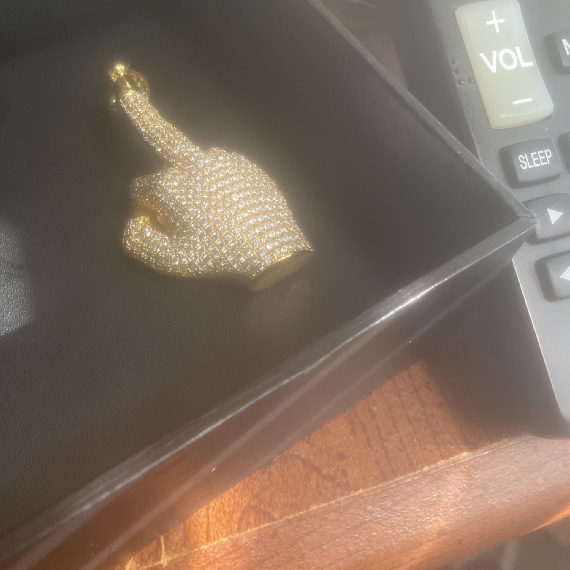 It’s Not Use Pendent Willing To Sell It For 60-80