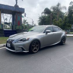 2016 Lexus IS