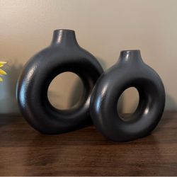 Black Ceramic Donut Vase Set