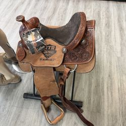 Saddle 