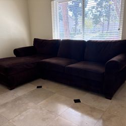 2 Piece Sectional With Right Arm Facing Chaise 