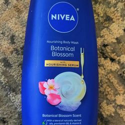 NEW NIVEA NOURISHING BODY WASH