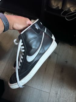 Nike Blazers 10.5
