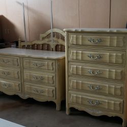 Vintage Dixie Brand French Provincial Style Bedroom Set 