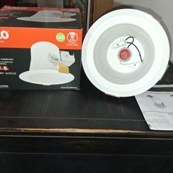 6" HALO CANLESS EZ- TRIM LAMP BASED DIRECT MOUNT DOWNLIGHT ( LED) E26  *20 AVAILABLE*