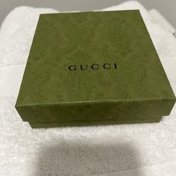 Authentic Gucci 5.5” x 4.5” - Medium Square Wallet Gift Box  