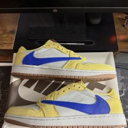 Travis Scott x Air Jordan 1 Low Canary