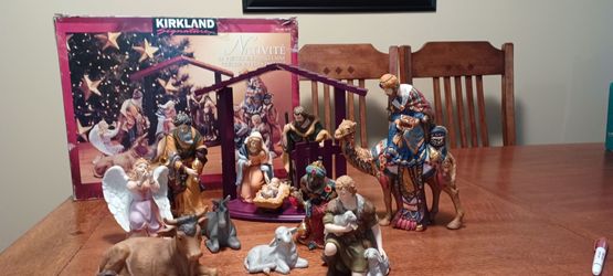 Kirkland nativity with extra pieces