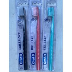 Oral B Brilliance Toothbrush Bundle