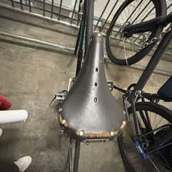 Brooks England Saddle B72 And vintage Trek 1200 road bike with an aluminum frame