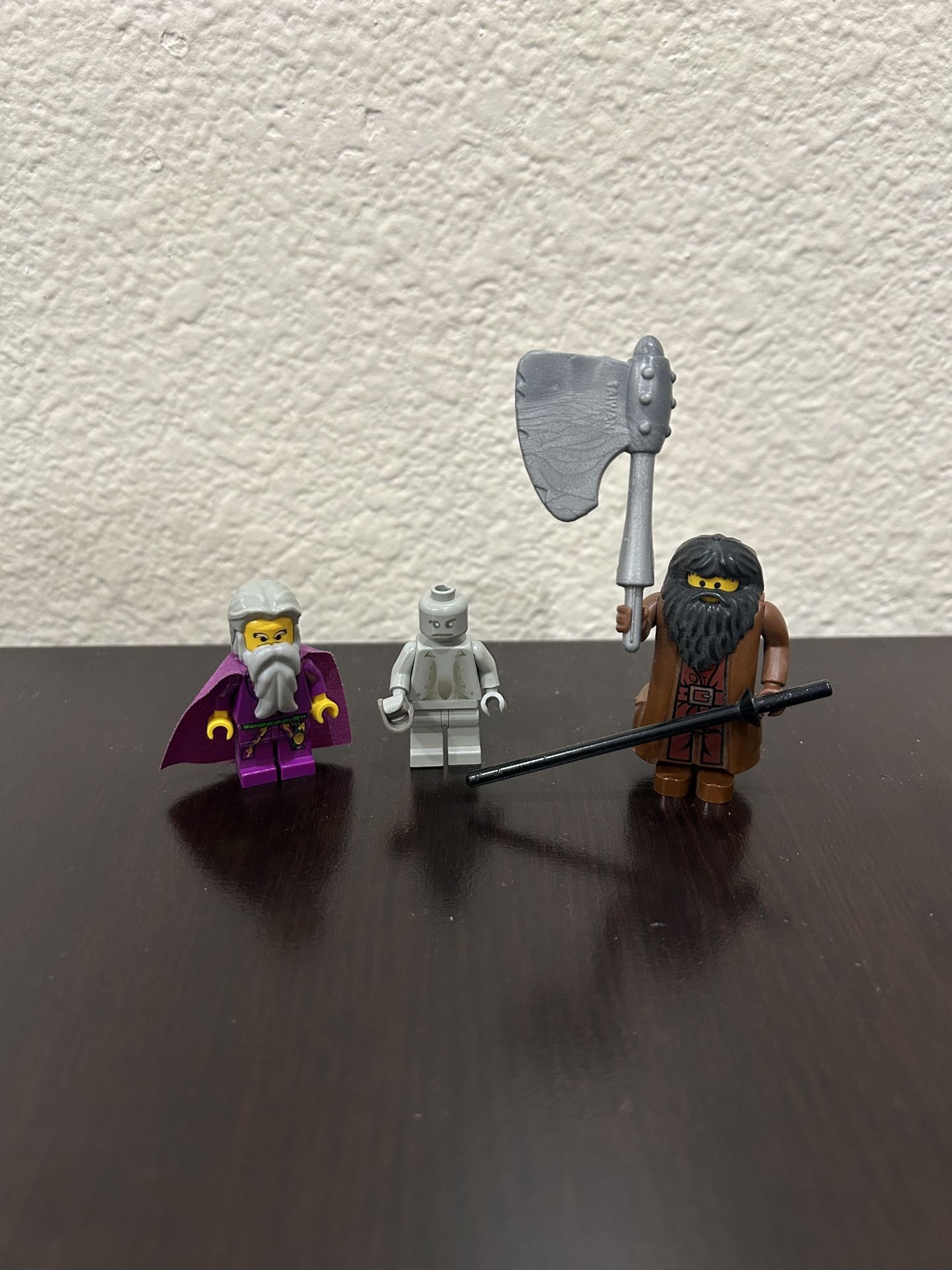 Harry Potter Mini figures Rubeus Hagrid, Dumbledore and Peeves Lot-3