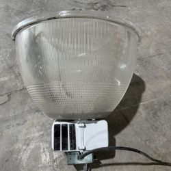 Metal Halide 400 Ways 240 V In Good Working Condition 