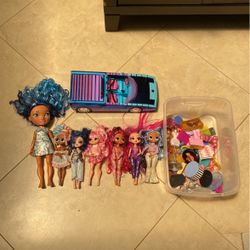 OMG Dolls w/accessories and car